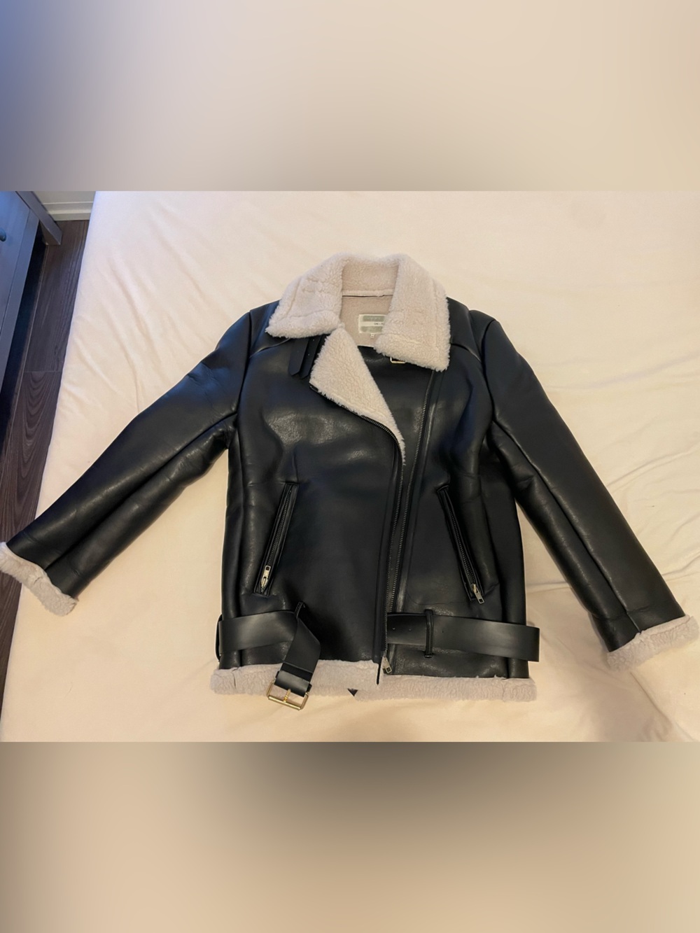 Oak + Fort Faux Leather Sherpa Jacket Black Cream | OS